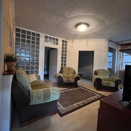 Tocc Apartman Gyál Exteriör bild