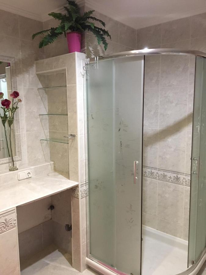 Tocc Apartman Gyál Exteriör bild