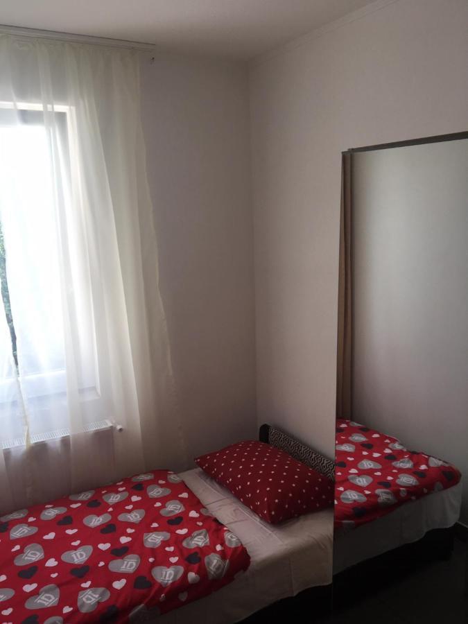 Tocc Apartman Gyál Exteriör bild