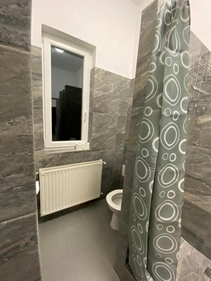 Tocc Apartman Gyál Exteriör bild
