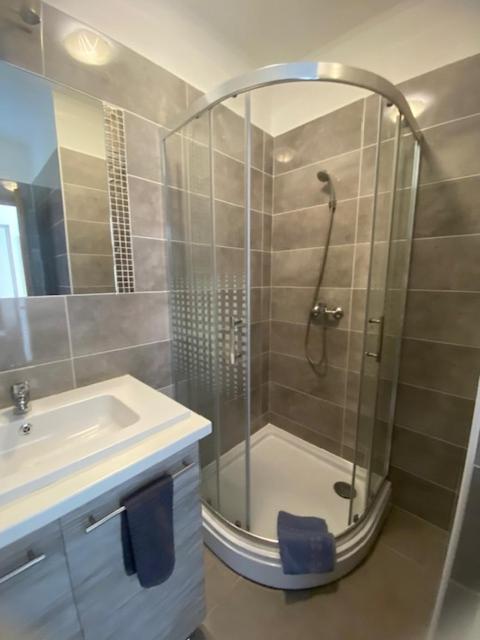 Tocc Apartman Gyál Exteriör bild